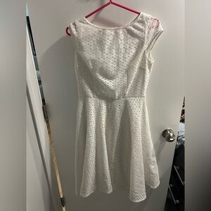 Anne Klein Ivory Lace Dress